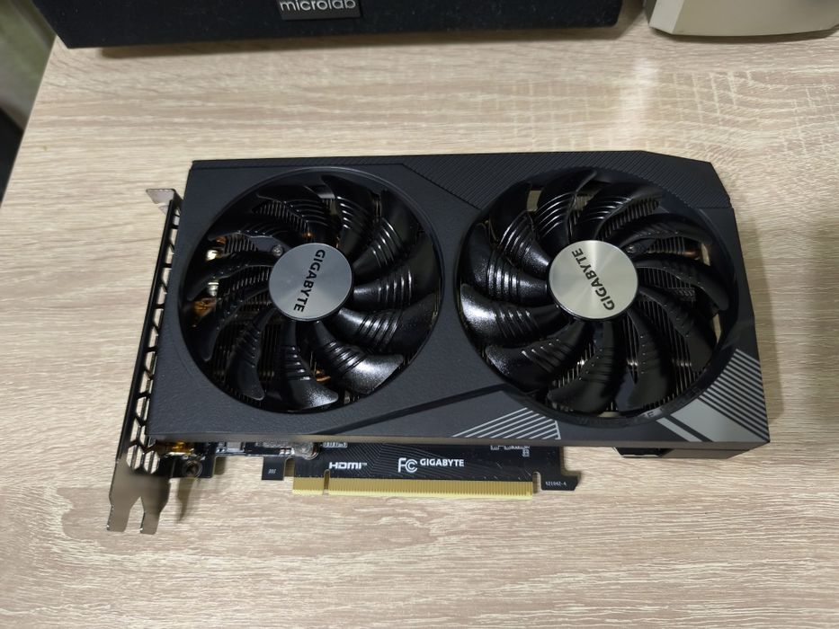 Видеокарта Gigabyte RTX 3060 12gb