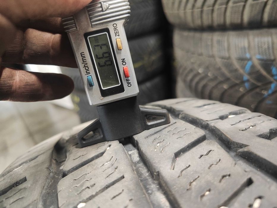 4бр.зимни гуми 225/75/16C Kumho