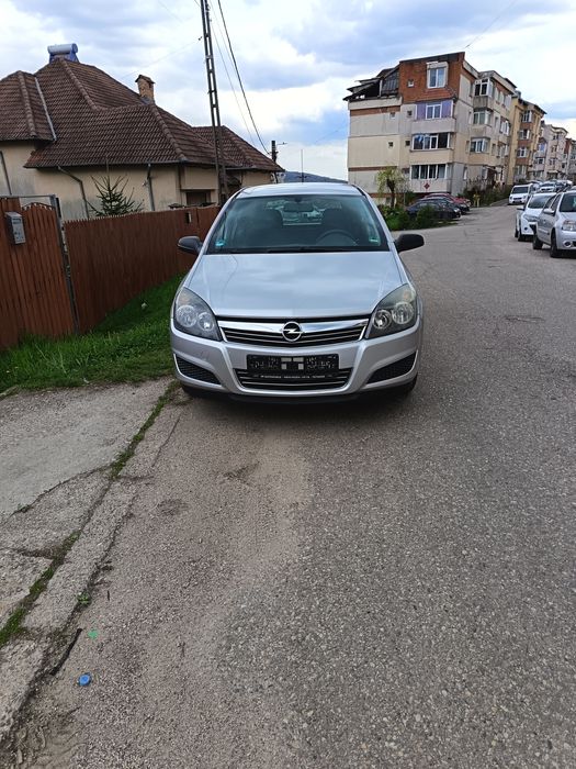 Opel Astra 1.4 benzină