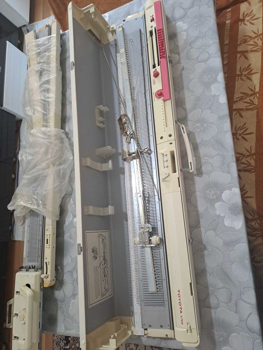 To‘quv mashinkasi toyoto ks 858