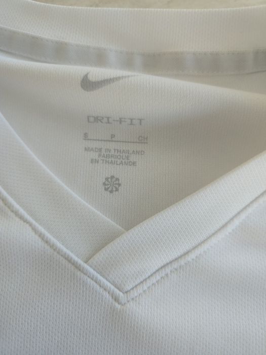 Екипи за тенис Nike