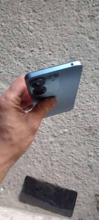 Redmi 13C yangi holatda