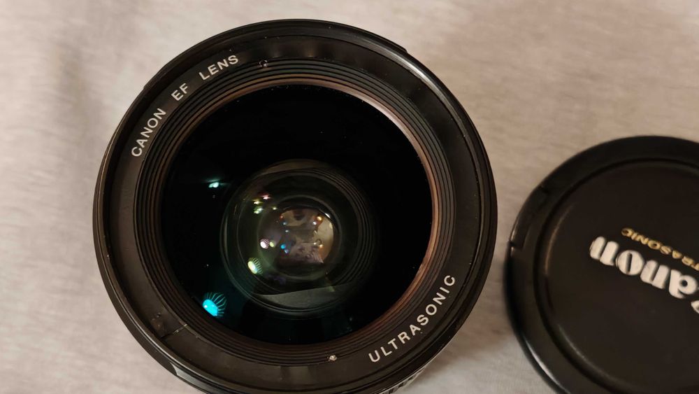 Canon EF 24mm L f=1.4