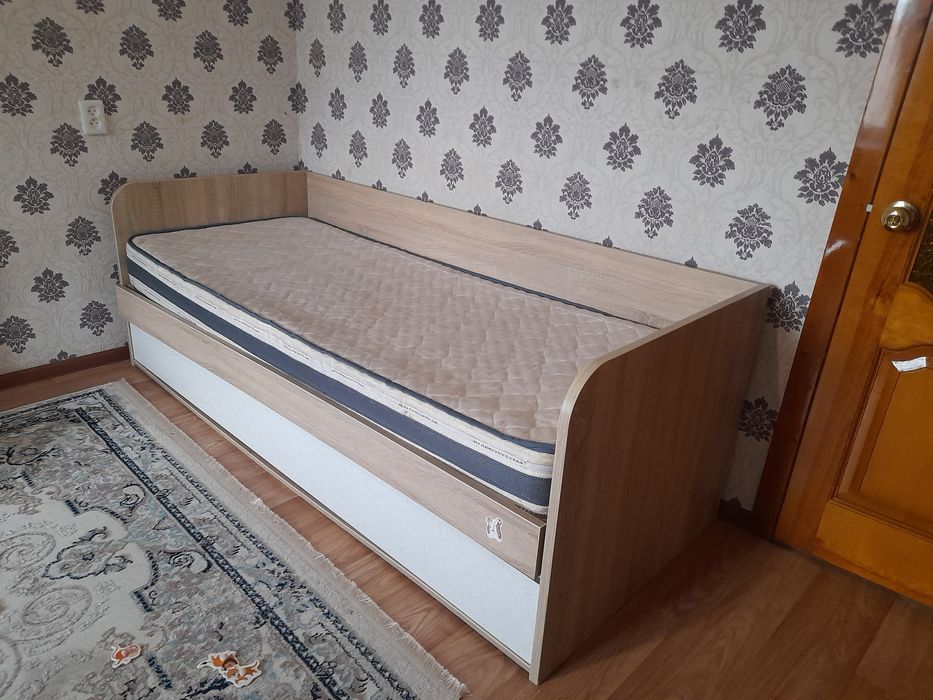 Мебель б/у для спальни