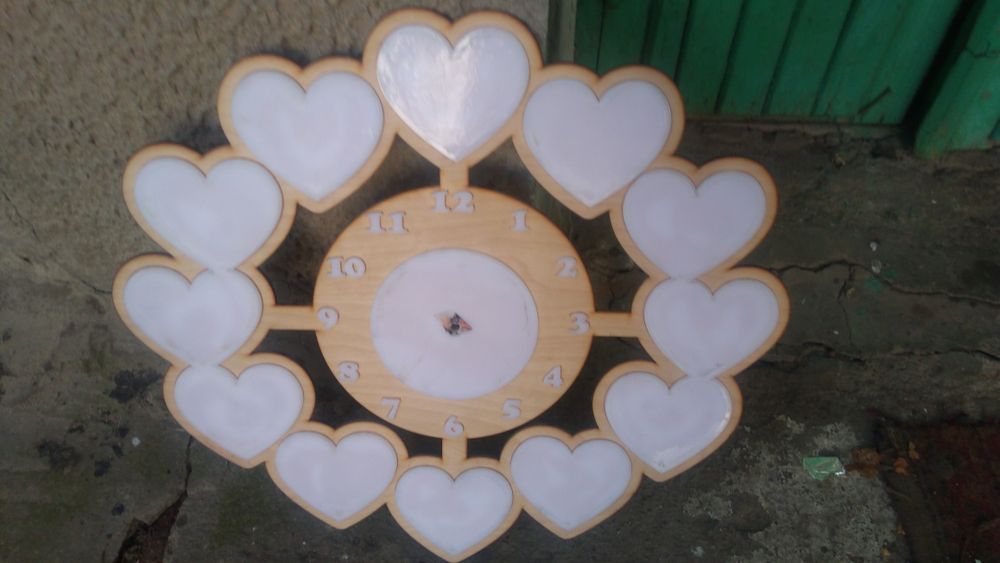 Часы на батарейке. И ручные