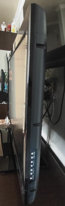 Телевизор  Самсунг рабочиймй