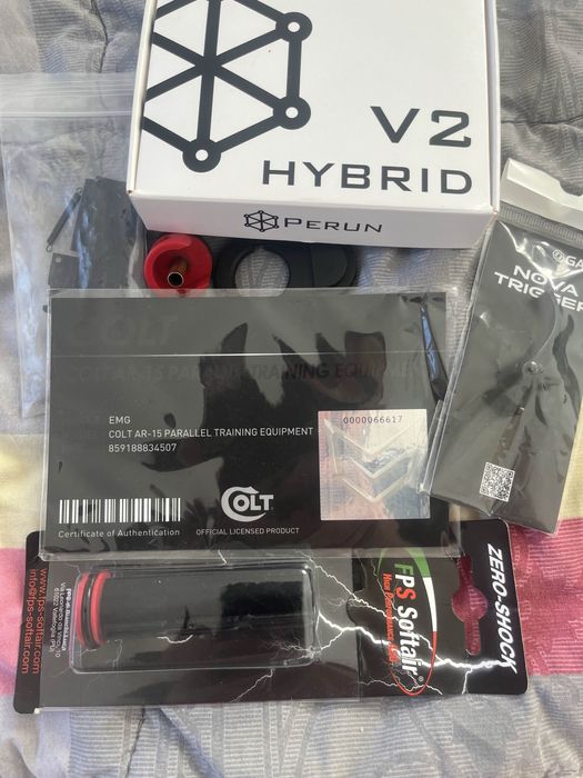 Airsoft m4 colt and taurus 24/7 g2