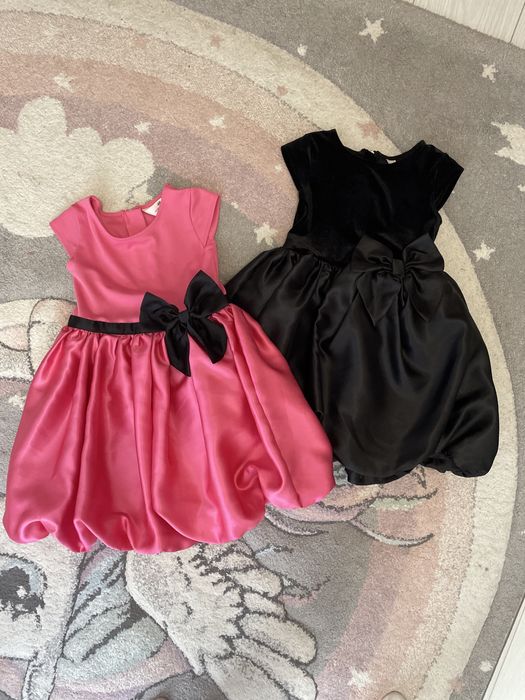 Продавам две детски рокли HM