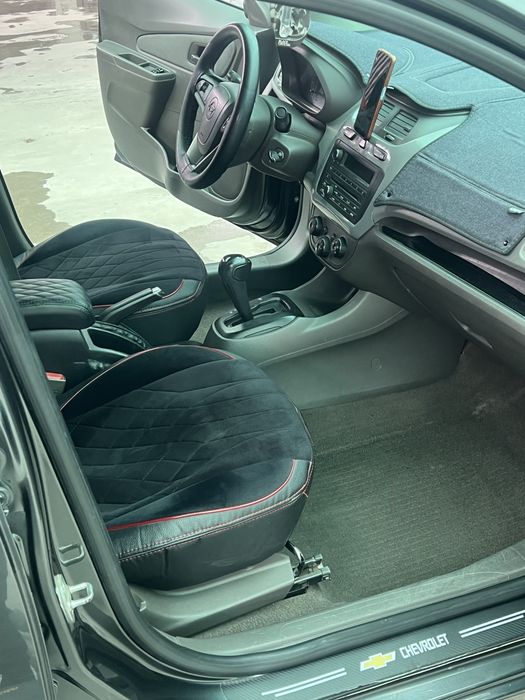 Chevrolet Cobalt 2019 — 4