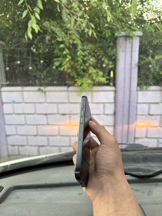 Продаеться iPhone 15 pro. Айфон 15 про