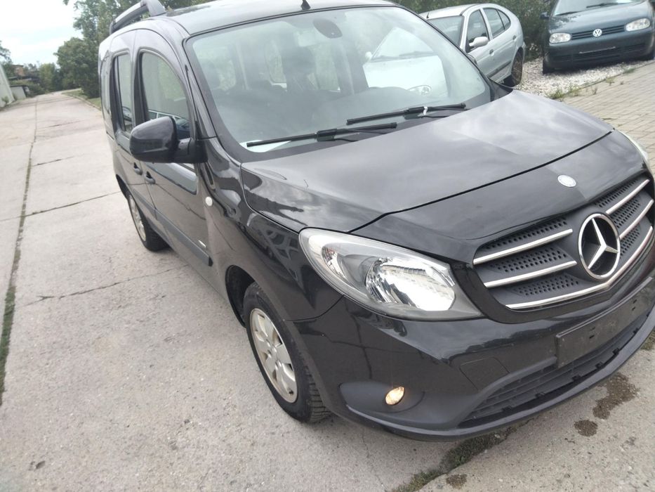 Mercedes-Benz Citan

111 CDI Lang, Ван, Употребяван, За части, Видин