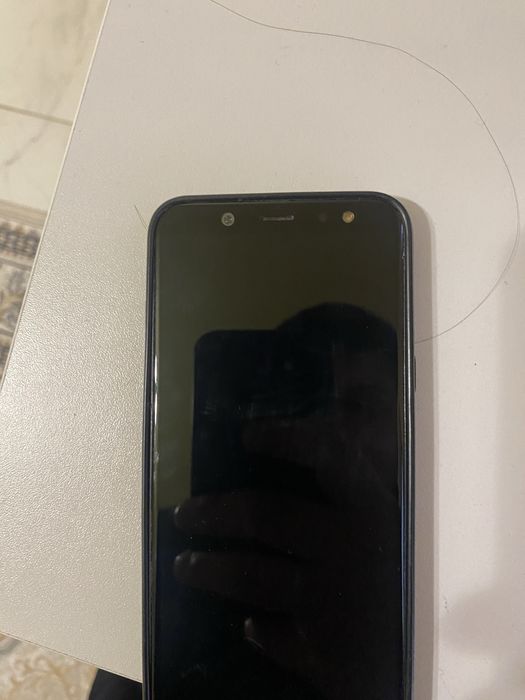 Samsung a6 в хорошем сост