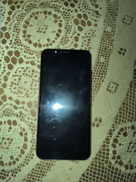 Продавам два запазени и работещи смартфона!