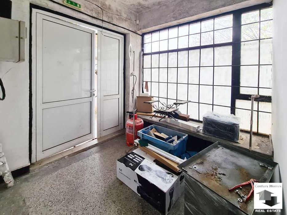 Продава се Промишлена сграда в с. Първомайци, Област Велико Търново - 185 кв.м за 430 €/кв.м - Снимка #12