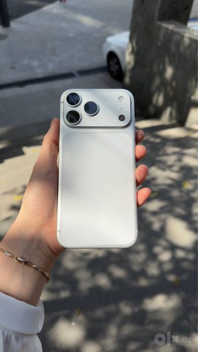 Iphone 17 про макс 257 тали сим силвер 96 емкость регион Z/A
