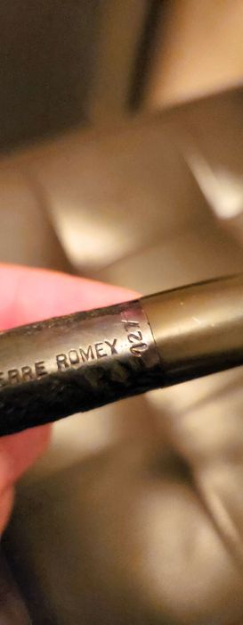 Pipă NOUĂ Pierre Romay no.127 Franța