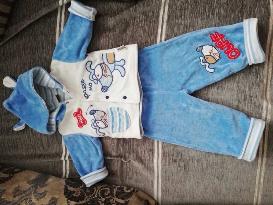 Костюмчики детские