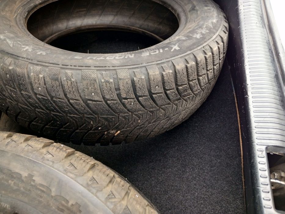 Резина зимняя R16