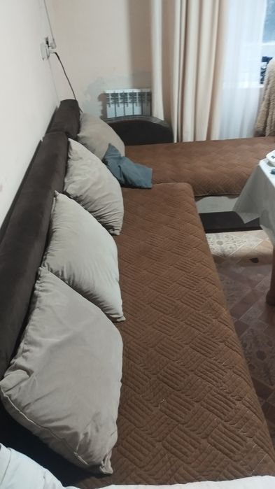 Продам диван в отличном состоянии