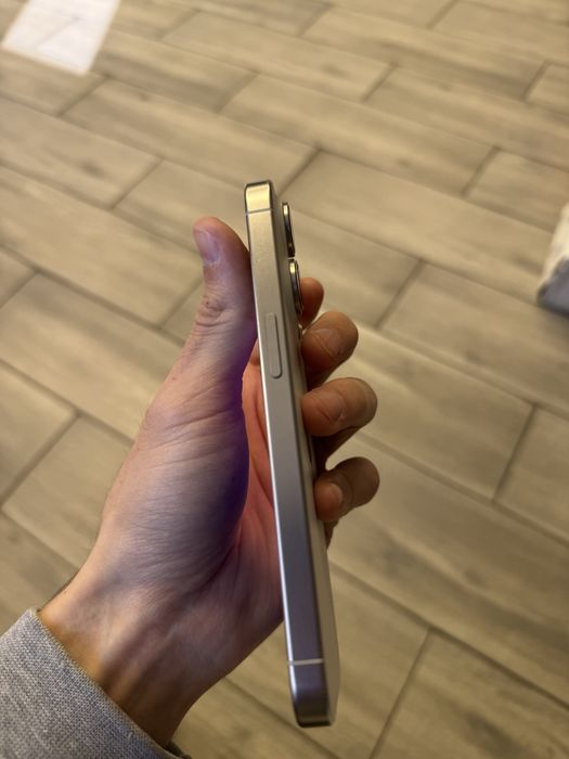 Iphone 15 pro 256gb