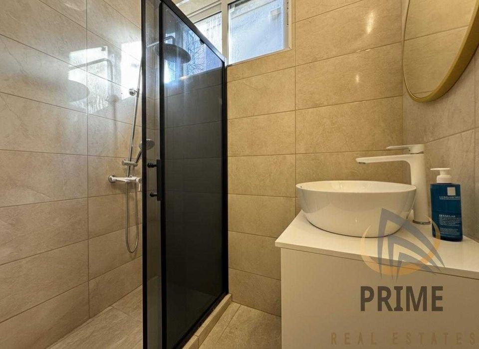 Продава се Двустаен апартамент в Бургас, Център - 66 кв.м за 1700 €/кв.м - Снимка #7