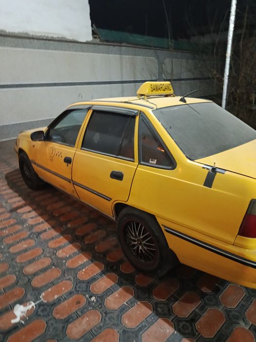 Nexia 1 srochniy sotiladi