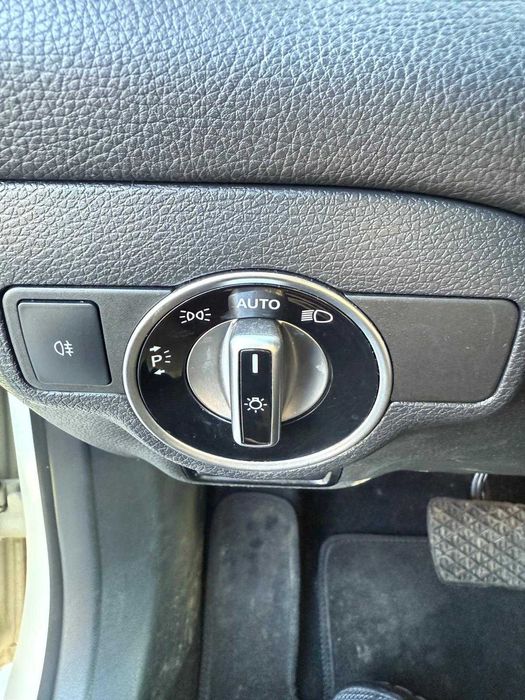 Mercedes-Benz CLA 180 d