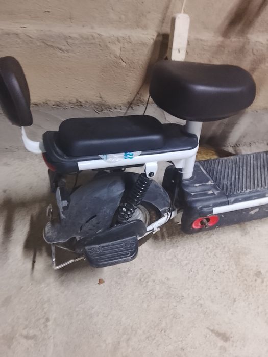 Скутер на прадаже