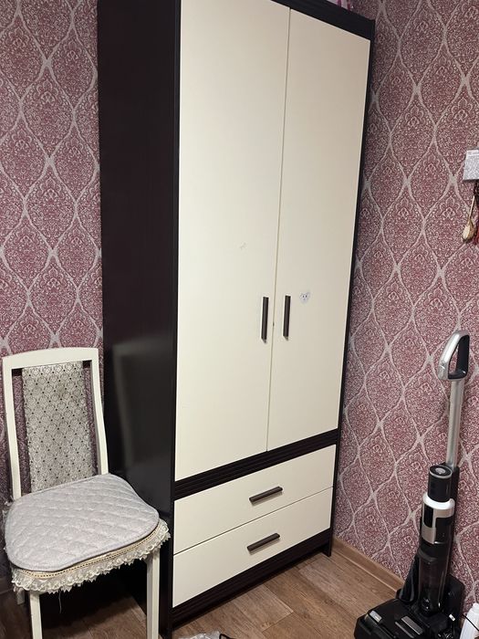 Диван кровать  и шкаф б/у