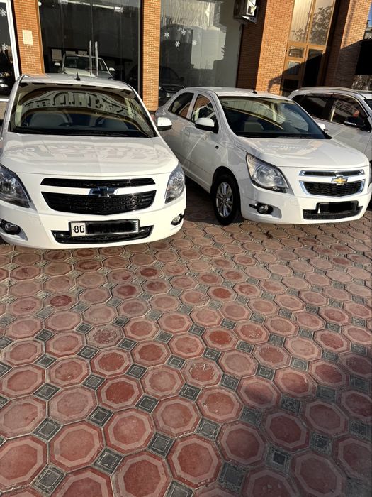 Срочно сотилади метанда