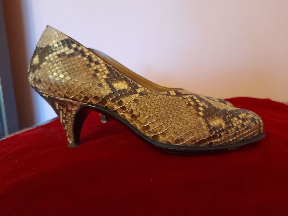 Pantofi din piele naturala de șarpe PITON