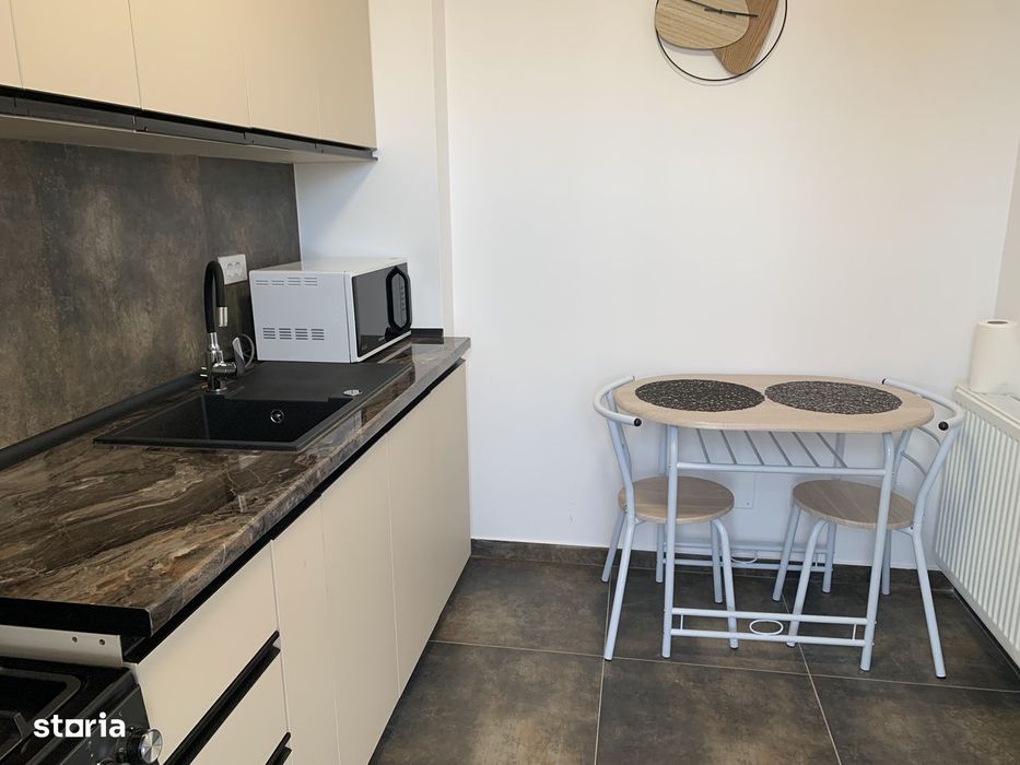 Garsoniera spatioasa de inchiriat, mobilata+utilata, metrou Berceni