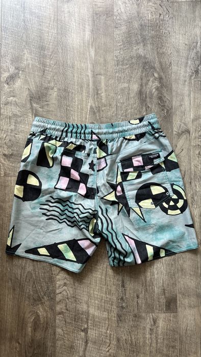 Шорти Volcom и Hurley