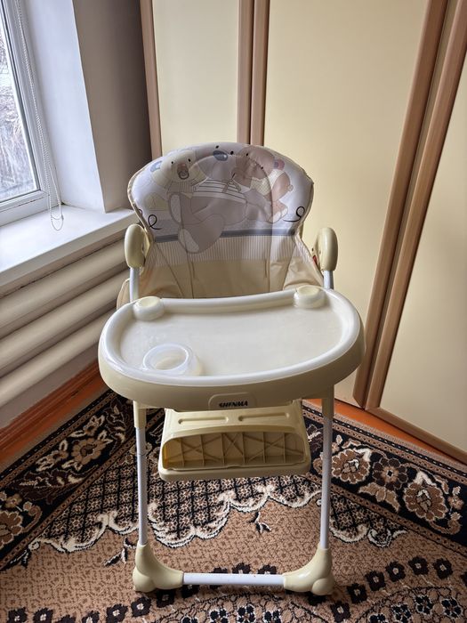 Детский столик.