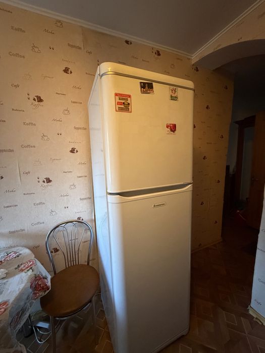 Продам холодильник рабочий