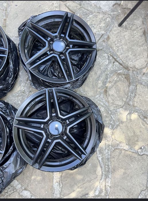 Джанти със зимни гуми 225/55/17