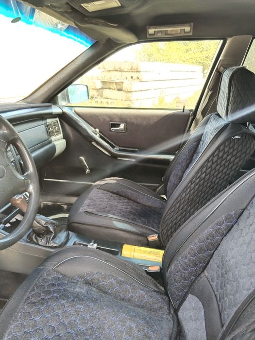 Ауди Б4 1992 года