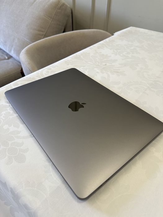 Macbook 13 pro 2020