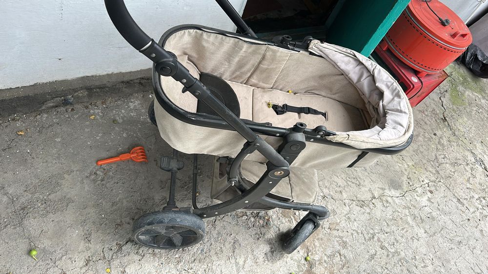 Продам бу коляску