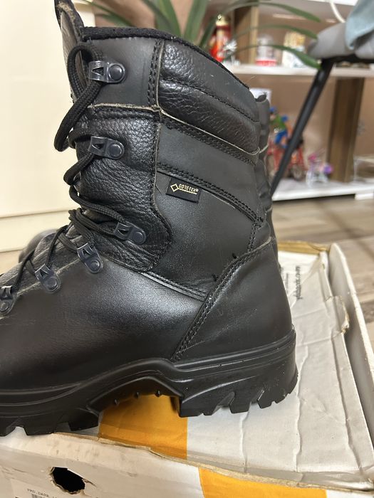 Дамски обувки GORETEX