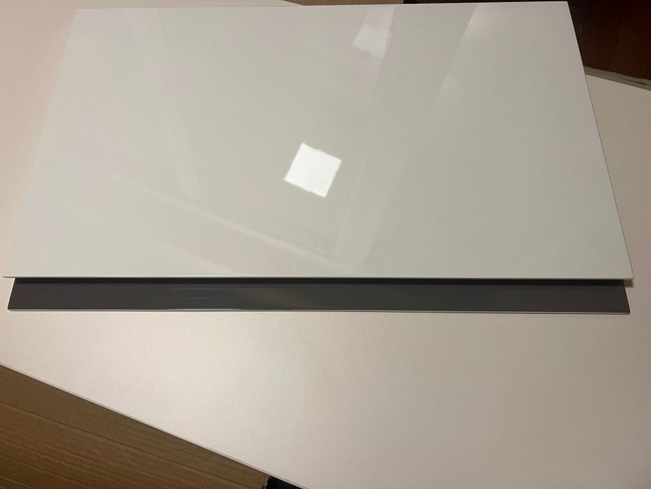 МДФ бял гланц чела за кухня