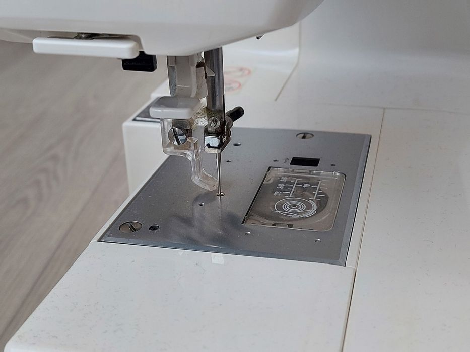 Вышивальная машина Memory Craft 350E