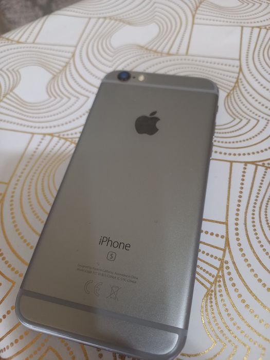 iPhone 6 s память 32gb.