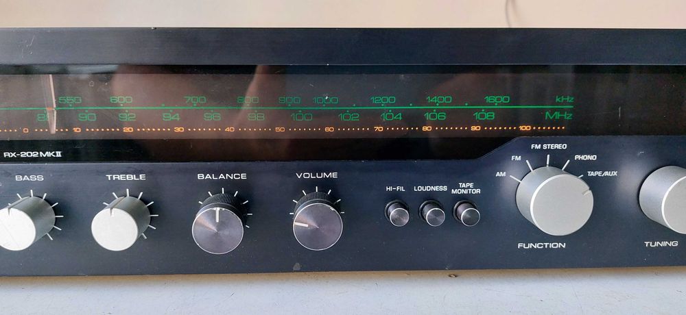 Rotel RX 202 MK 2 amplificator vintage 1976 statie muzica amplituner