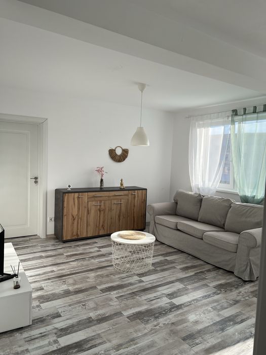 Apartament cu 2 camere, etaj 2