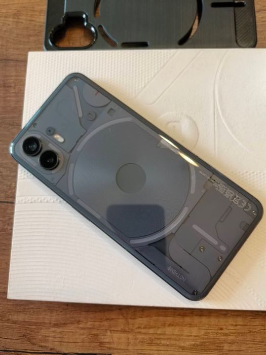Продава,бартер Nothing Phone 2