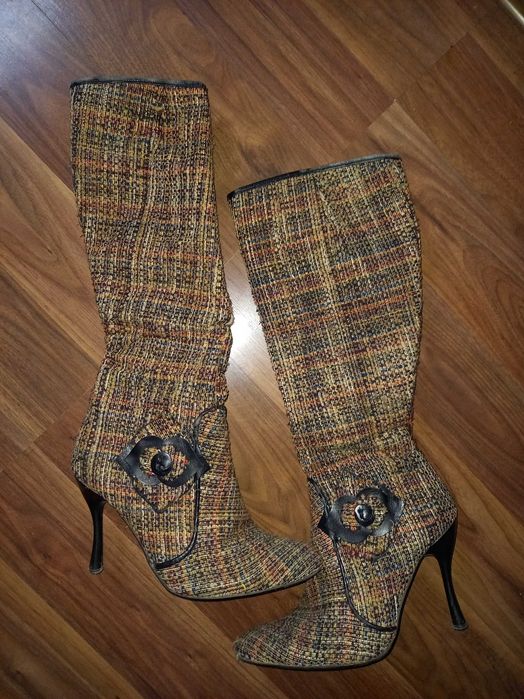 Дамски Ботуши 37