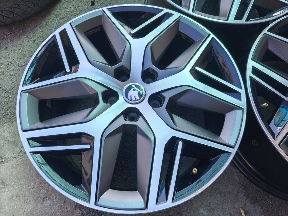 19" оригинални алуминиеви джанти за Skoda/Vw/Seat.