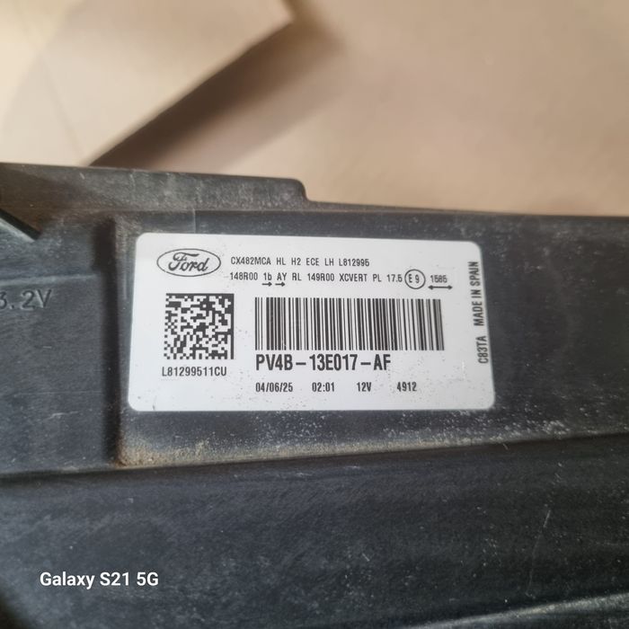 Far stanga full led Ford kuga 3 facelift  2025 cod PV4B-13E017-AF
