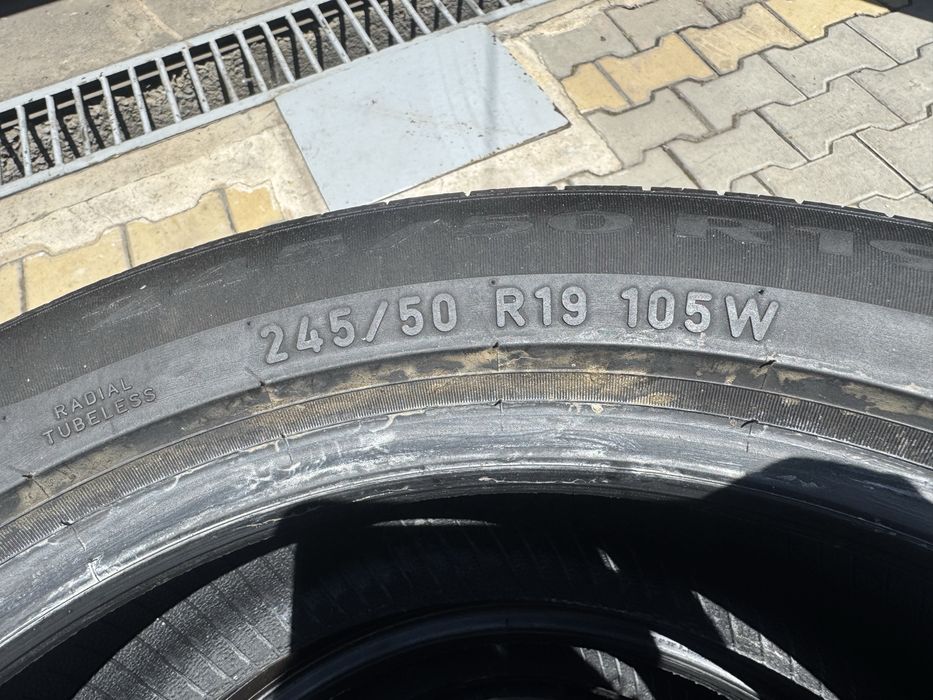 Летни гуми Pirelli 245/50/19